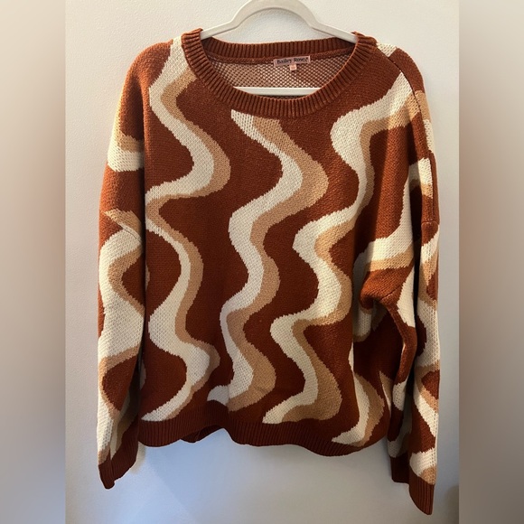 Bailey Rae Retro Wave Sweater - Picture 1 of 7